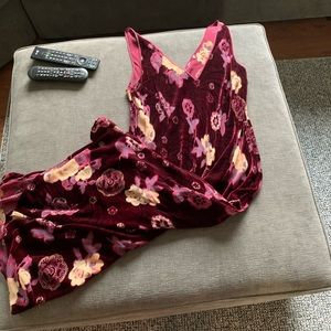 Velvet maxi dress with slit
